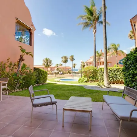 Coastal Retreat-sleeps 5 Sea View Pool & Parking * Эстепона